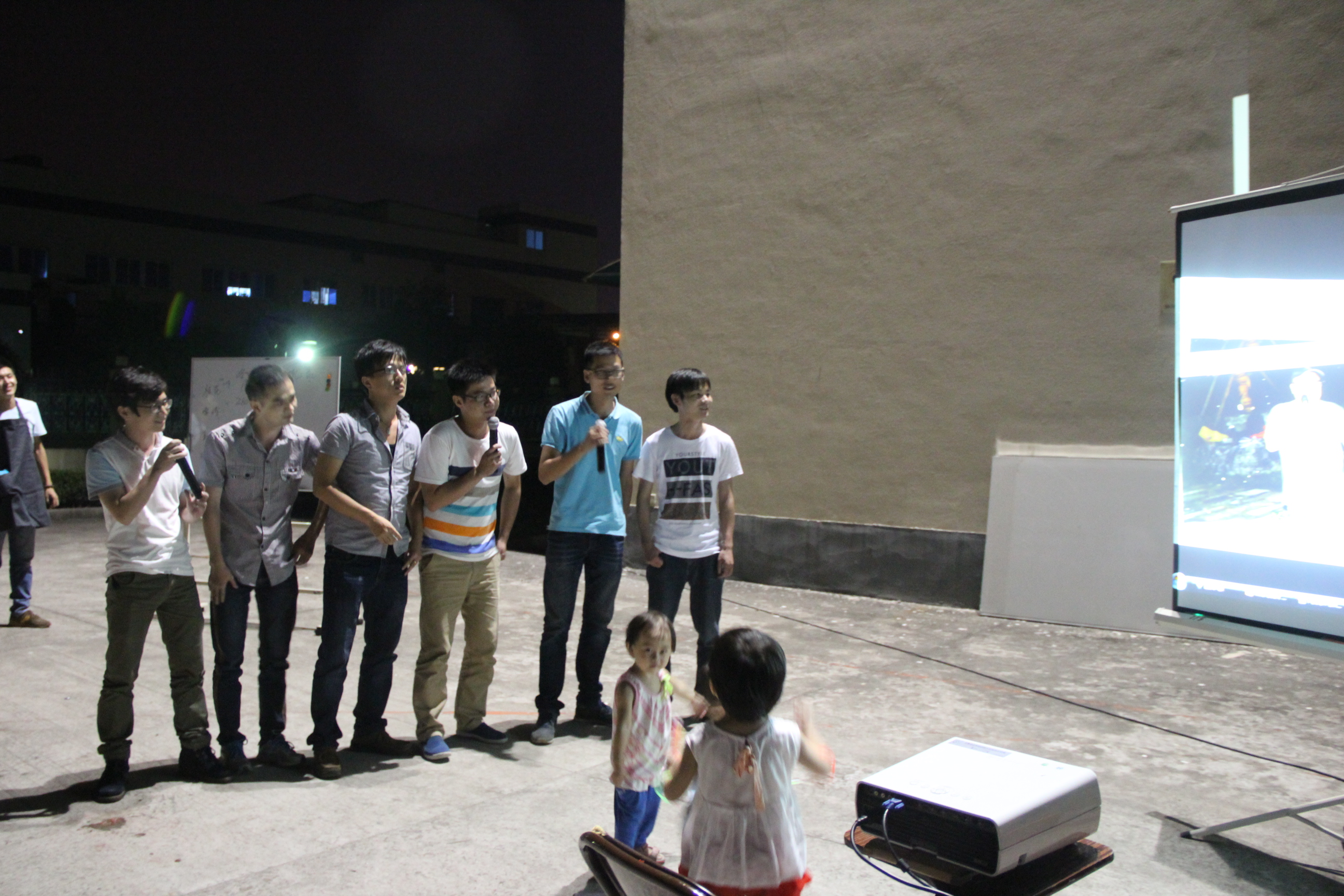 2014亞克藥業(yè)中秋晚會(huì)